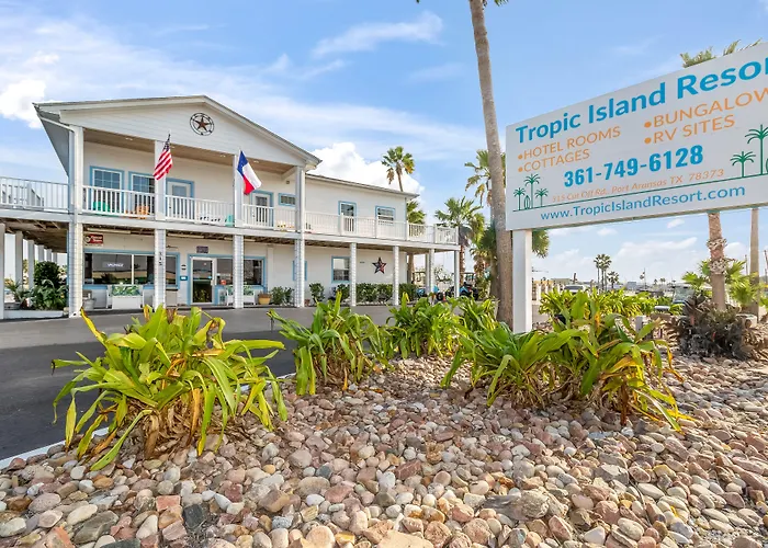 Tropic Island Resort
